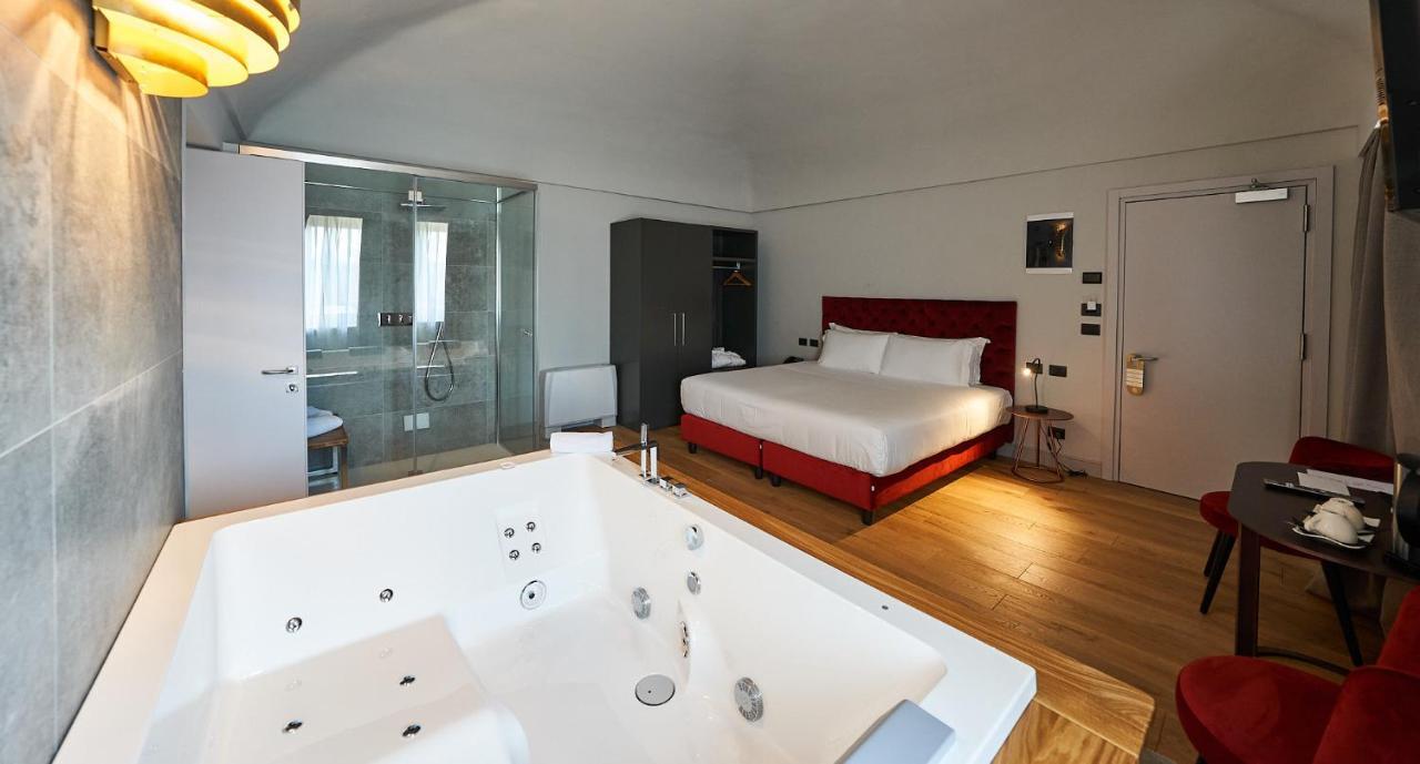 Relais Cascina Era Hotel Sandigliano ภายนอก รูปภาพ