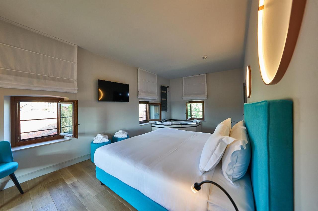 Relais Cascina Era Hotel Sandigliano ภายนอก รูปภาพ